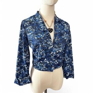 Vintage 80s Blue Floral Cropped Blouse Large Pearl Button Lightweight Layer